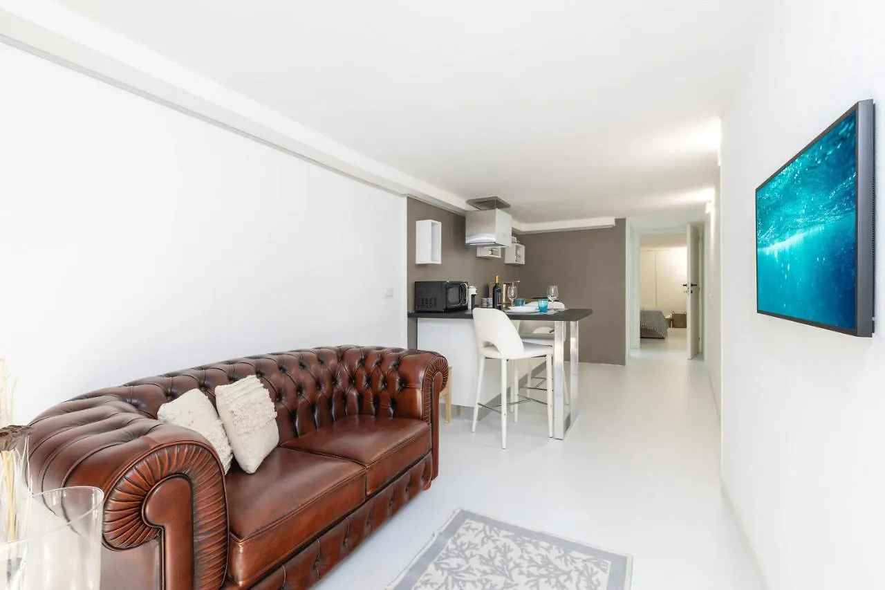 Casa Vacanze Nel Cuore Di كالياري شقة